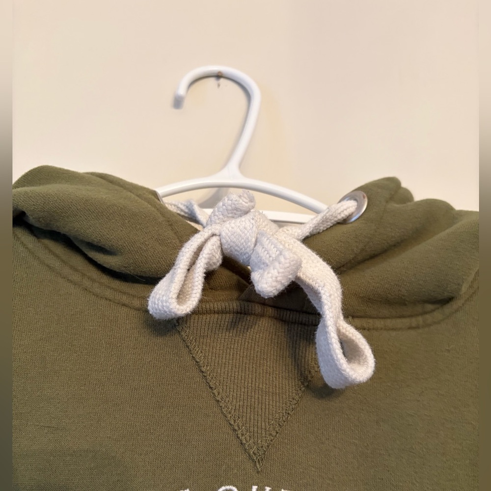 Green Banff Hoodie - Picture 2 of 4